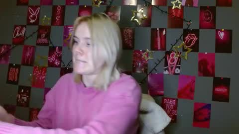 Snapshot of leyla_le chatting on 01.07.26 Leyla online show from 01.07.26