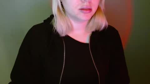 Snapshot of leyla_le chatting on 02.03.26 Leyla online show from 02.03.26