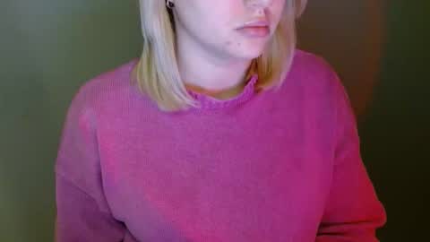 Snapshot of leyla_le chatting on 02.05.26 Leyla online show from 02.05.26