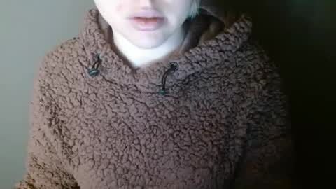 Snapshot of leyla_le chatting on 02.17.26 Leyla online show from 02.17.26