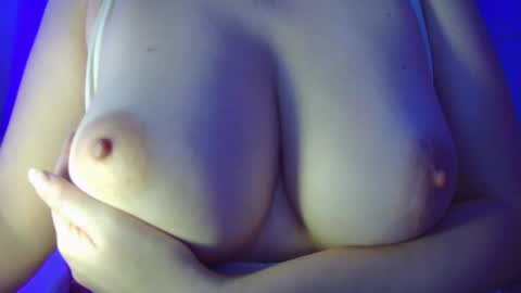 Snapshot of leysun7777 chatting on 03.04.25 Leysun7 online show from 03.04.25