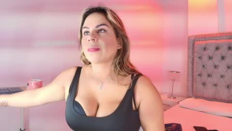 Lia  online show from 04.10.26