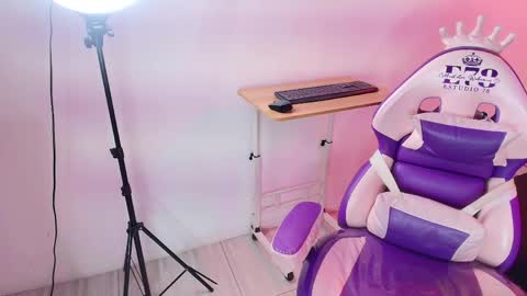 Lia  online show from 06.07.26