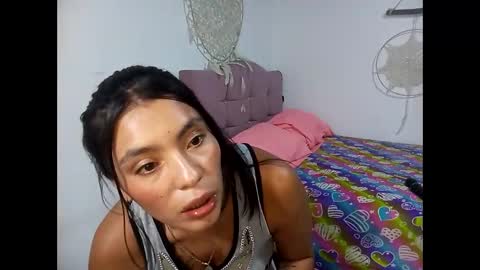 Lia online show from 04.22.26
