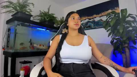 Snapshot of lia_lovelly chatting on 06.15.26 lia_lovelly online show from 06.15.26