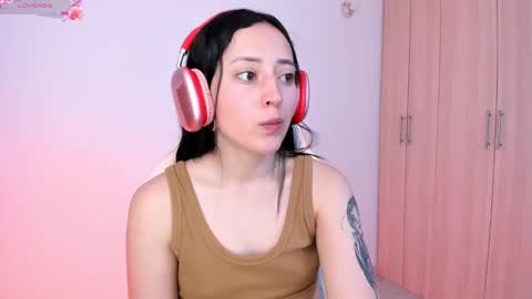 Little Queen Lia  online show from 02.04.25