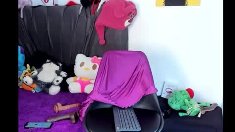 Snapshot of lia_rip01 chatting on 09.19.25 lia_rip01 online show from 09.19.25