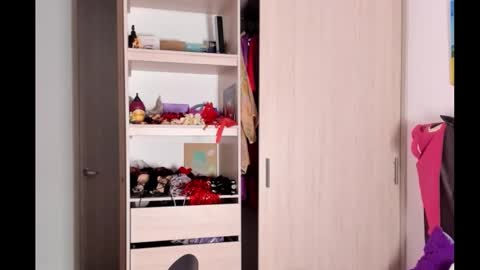 Snapshot of lia_rip01 chatting on 11.29.25 lia_rip01 online show from 11.29.25