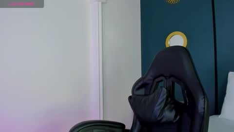 Lia  online show from 03.21.26