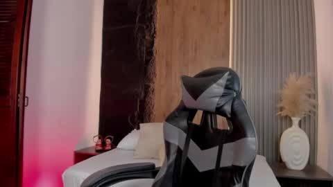 Lia  online show from 05.29.26