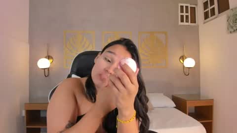 Lia  online show from 07.22.26