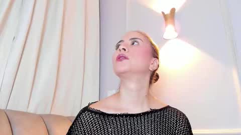 liz walton online show from 02.25.26