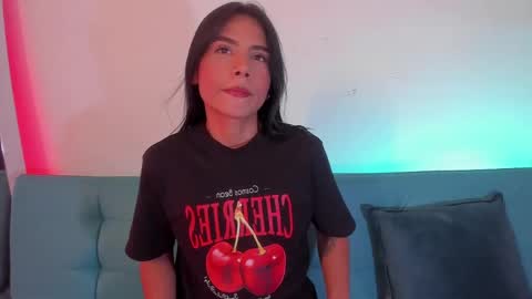 Snapshot of liaa_angel069 chatting on 09.24.25 Lia online show from 09.24.25