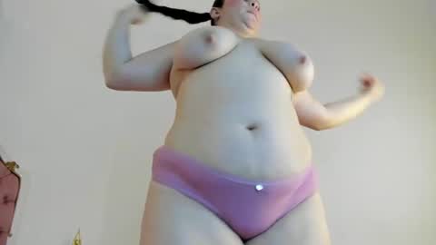Snapshot of liacoral7 chatting on 07.28.26 liacoral17 online show from 07.28.26