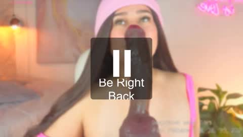 Lia Cox online show from 02.17.25