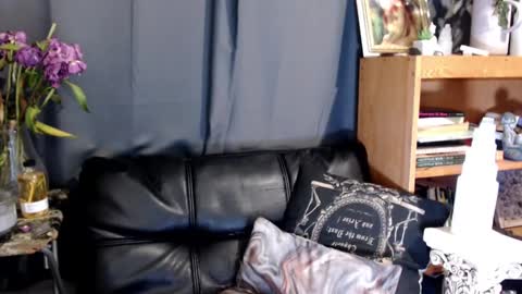 Snapshot of liadivina chatting on 12.14.24 Lia Divina online show from 12.14.24