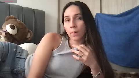 Snapshot of liahrommie chatting on 02.11.26 Amy online show from 02.11.26