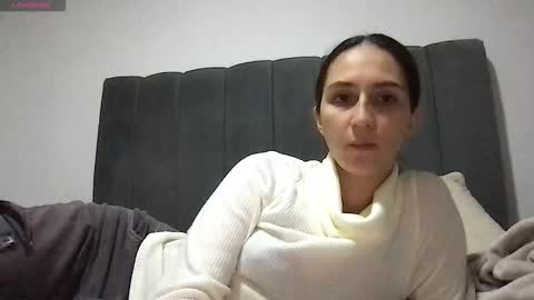 Snapshot of liahrommie chatting on 02.14.26 Amy online show from 02.14.26