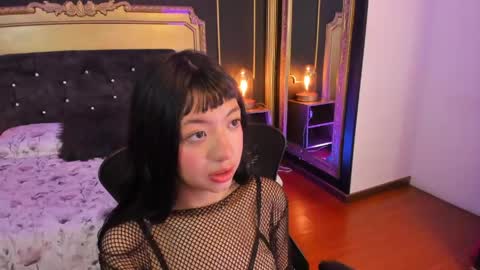 Snapshot of lialovet chatting on 05.15.26 Lia lovet online show from 05.15.26