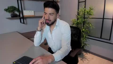 Snapshot of liam_ashford chatting on 07.13.26 Liam online show from 07.13.26