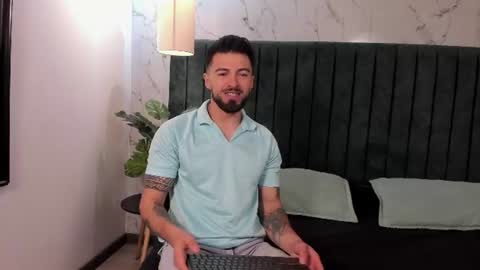 Snapshot of liam_ashford chatting on 07.21.26 Liam online show from 07.21.26