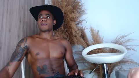 liam_bolt online show from 10.17.25