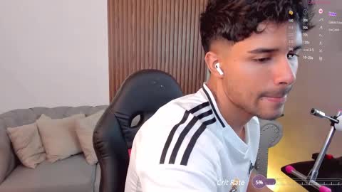 Liam Collins online show from 03.05.25