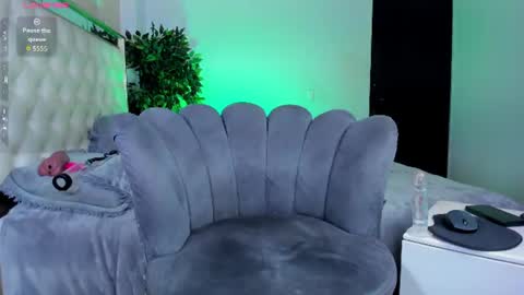 Snapshot of liam_dustin chatting on 07.26.26 Liam online show from 07.26.26
