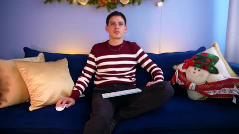 Liam online show from 12.17.24