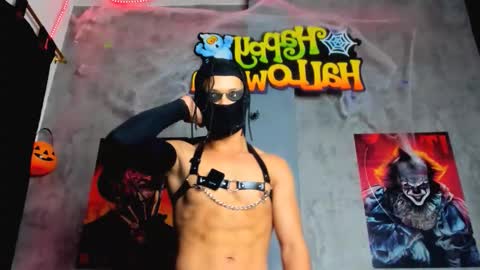 Snapshot of liam_knight chatting on 11.01.25 liam_knight online show from 11.01.25