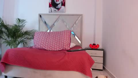 Call me Lian online show from 03.21.26