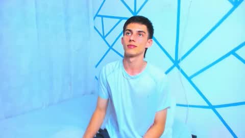 Snapshot of liam_scott77 chatting on 11.05.25 Liam scott77 online show from 11.05.25