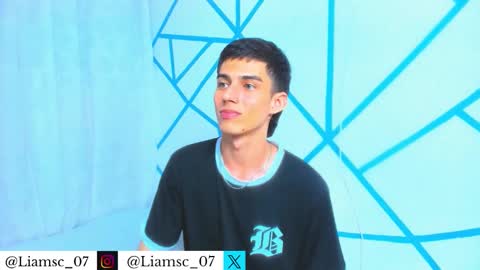 Snapshot of liam_scott77 chatting on 11.06.25 Liam scott77 online show from 11.06.25