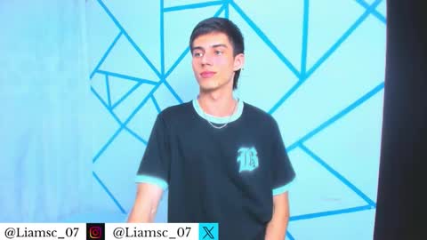 Snapshot of liam_scott77 chatting on 11.15.25 Liam scott77 online show from 11.15.25