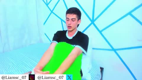 Snapshot of liam_scott77 chatting on 01.08.26 Liam scott77 online show from 01.08.26