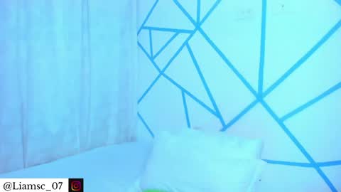 Liam scott77 online show from 05.01.26