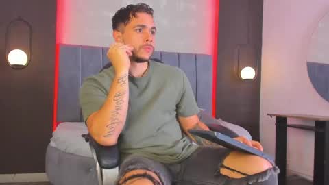 Liam online show from 04.13.26