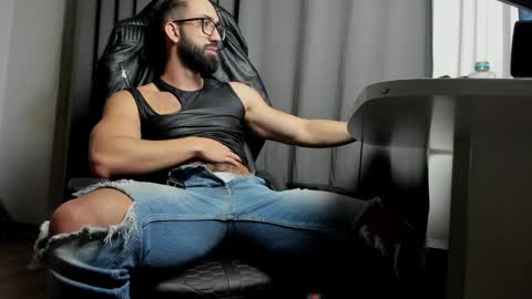 Liam online show from 12.05.24