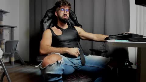 Liam online show from 03.05.25