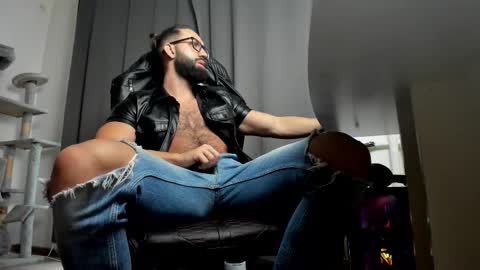 Liam online show from 11.12.25