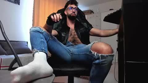 Liam online show from 02.04.26