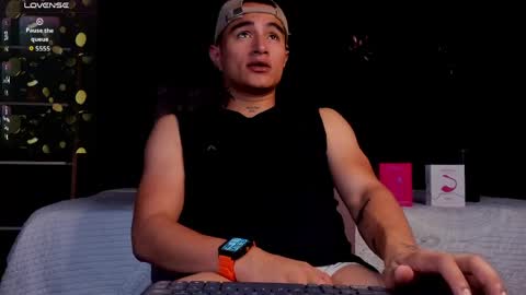 Snapshot of liamdeep_ chatting on 05.11.26 LiamDeep online show from 05.11.26
