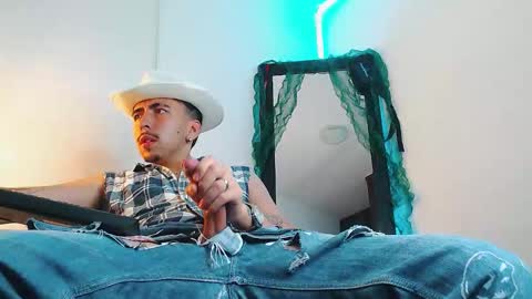 Liam online show from 12.16.25