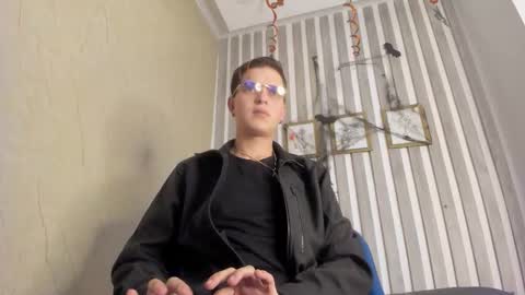 Liam Vega online show from 10.18.25