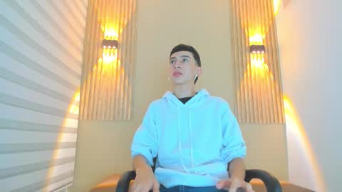 lian_cameron online show from 02.03.26