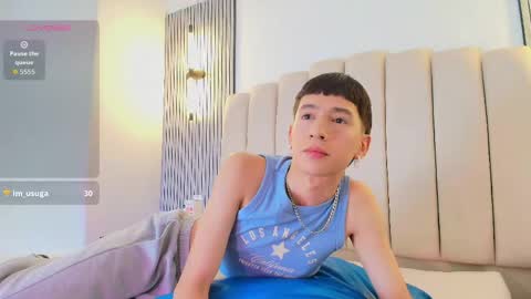 lian_cameron online show from 04.17.26