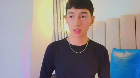 lian_cameron online show from 04.28.26