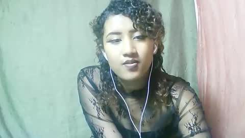 Snapshot of liana9794 chatting on 06.01.26 Liana9794 online show from 06.01.26