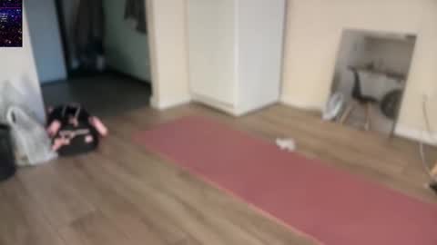 Snapshot of liana_8 chatting on 02.20.26 liana_8 online show from 02.20.26