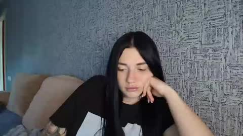 liana_diva online show from 06.09.26